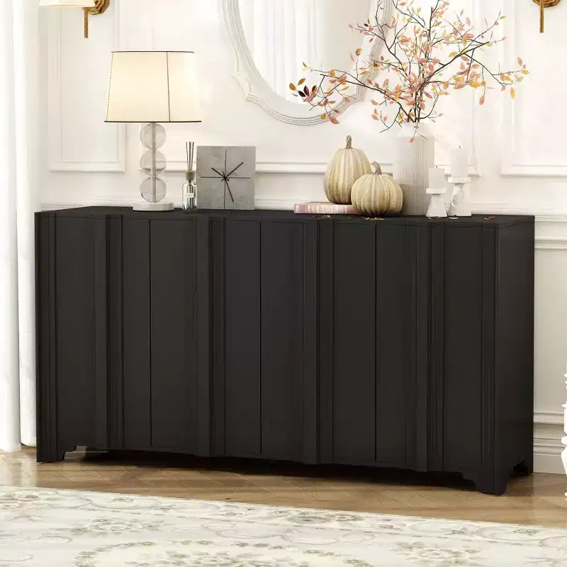 Buffet moderne à 4 portes, meuble de rangement avec accents linéaires, placage de pin, pieds triangulaires, console pour salon, entrée, bureau